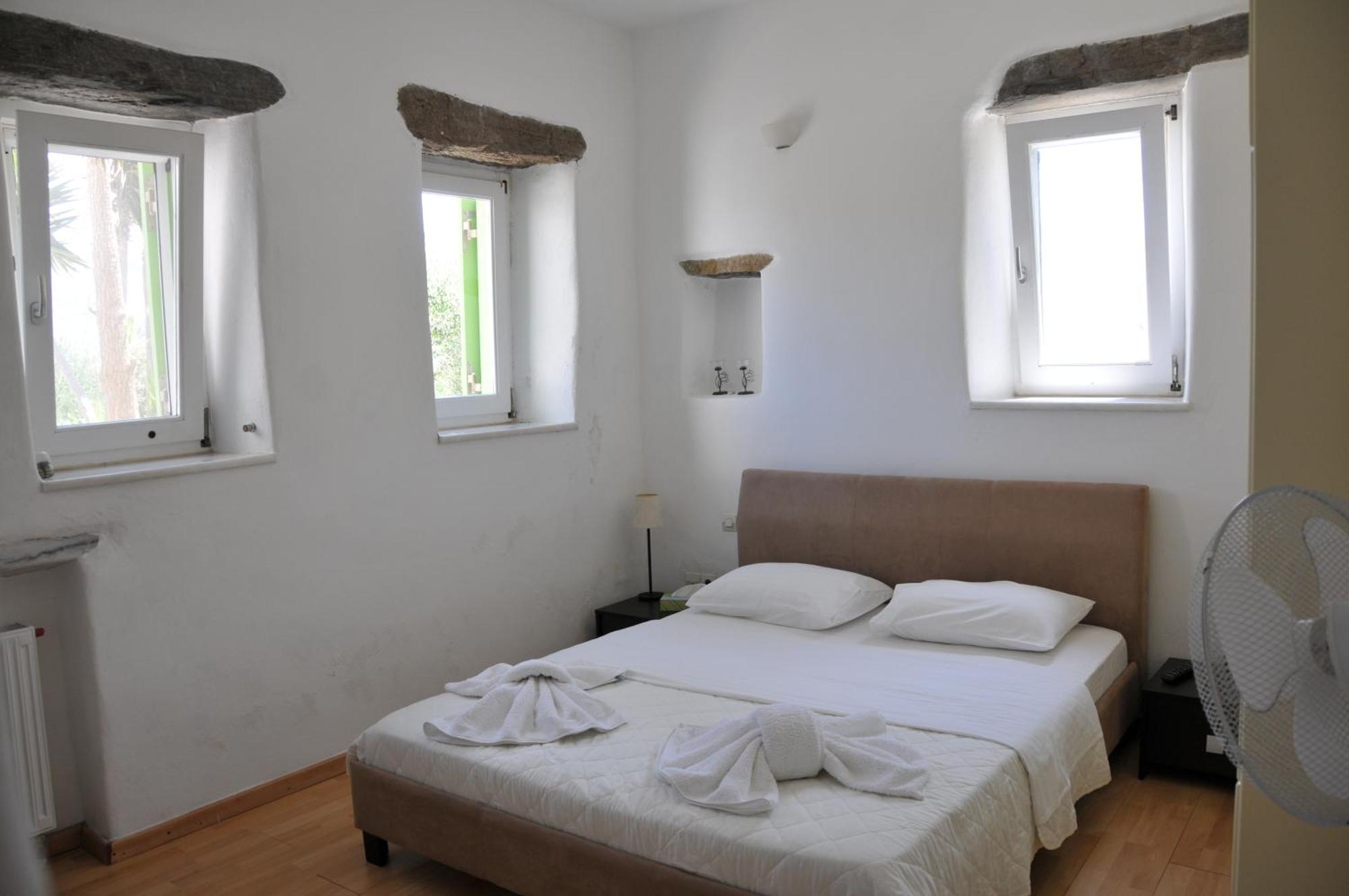 Villa Aeolos With 2 Private Pools Sarakiniko  Luaran gambar