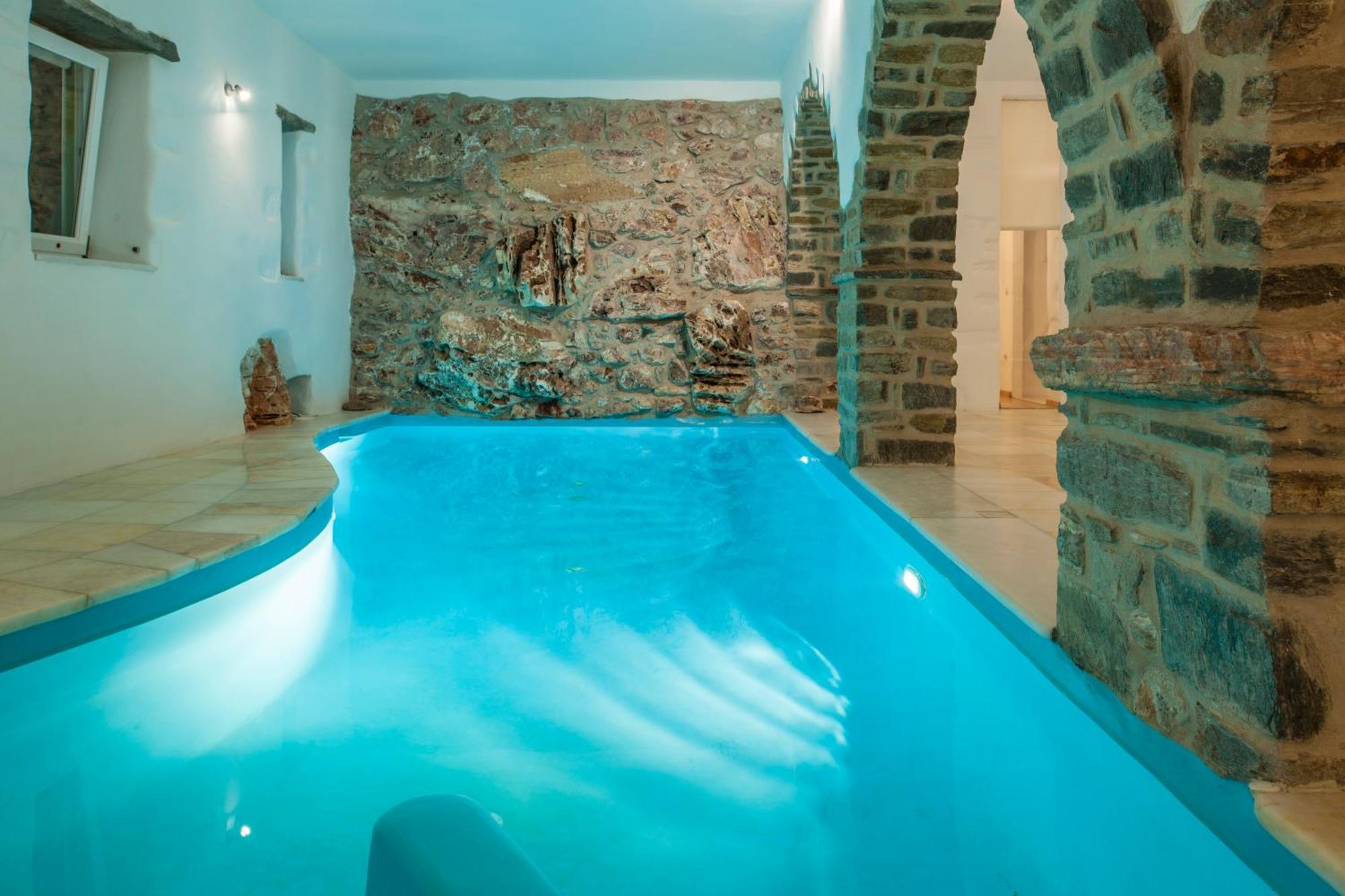 Villa Aeolos With 2 Private Pools Sarakiniko  Luaran gambar
