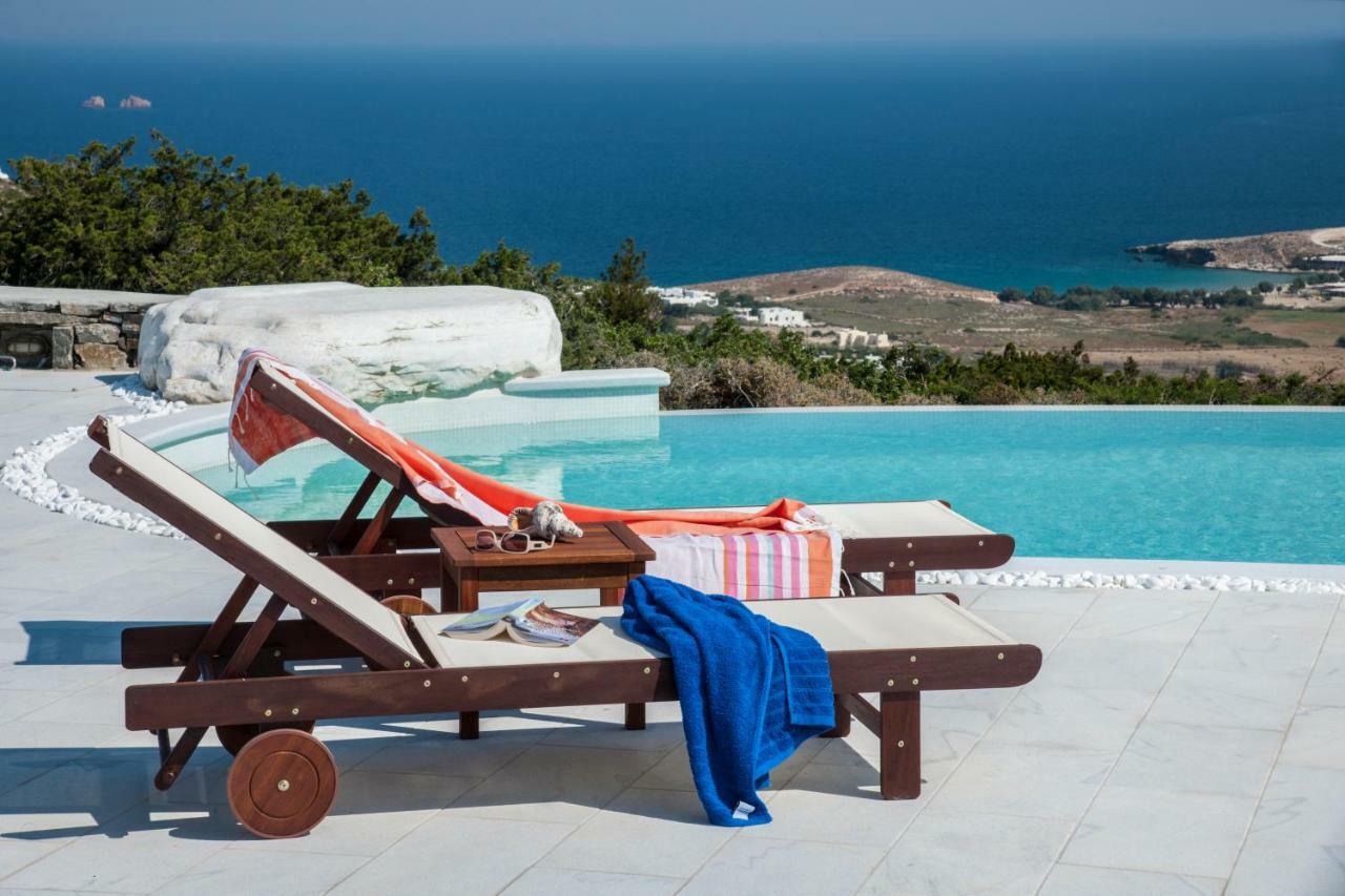 Villa Aeolos With 2 Private Pools Sarakiniko  Luaran gambar